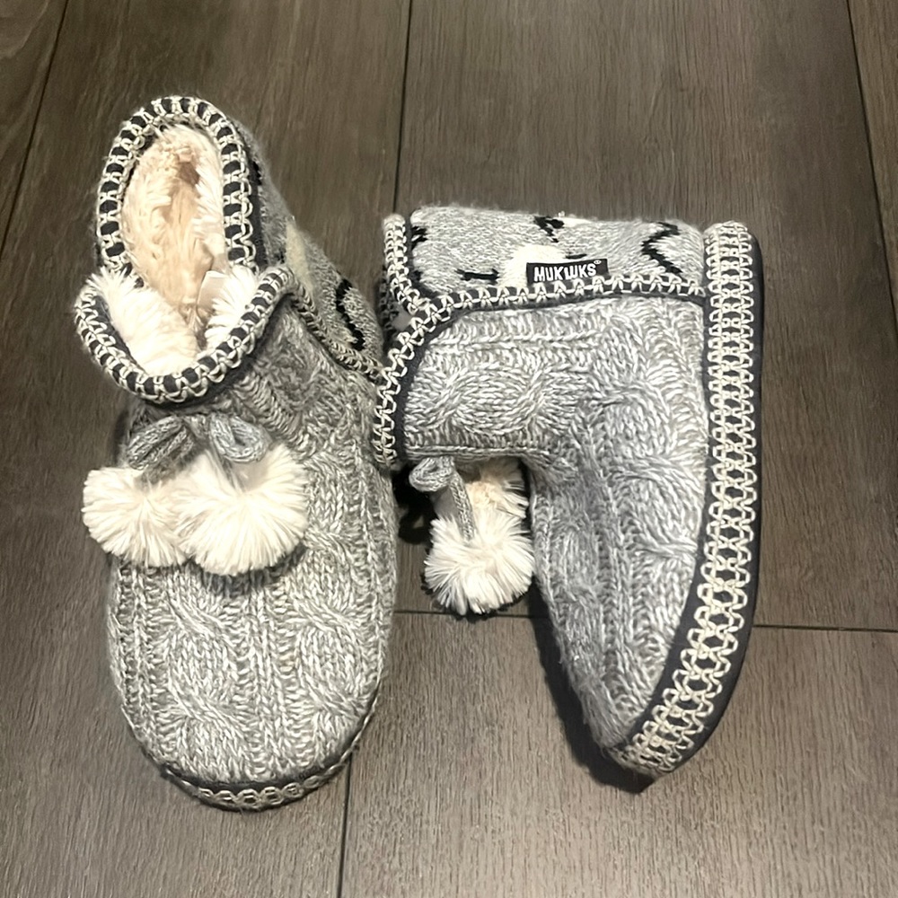 MUK LUKS slippers